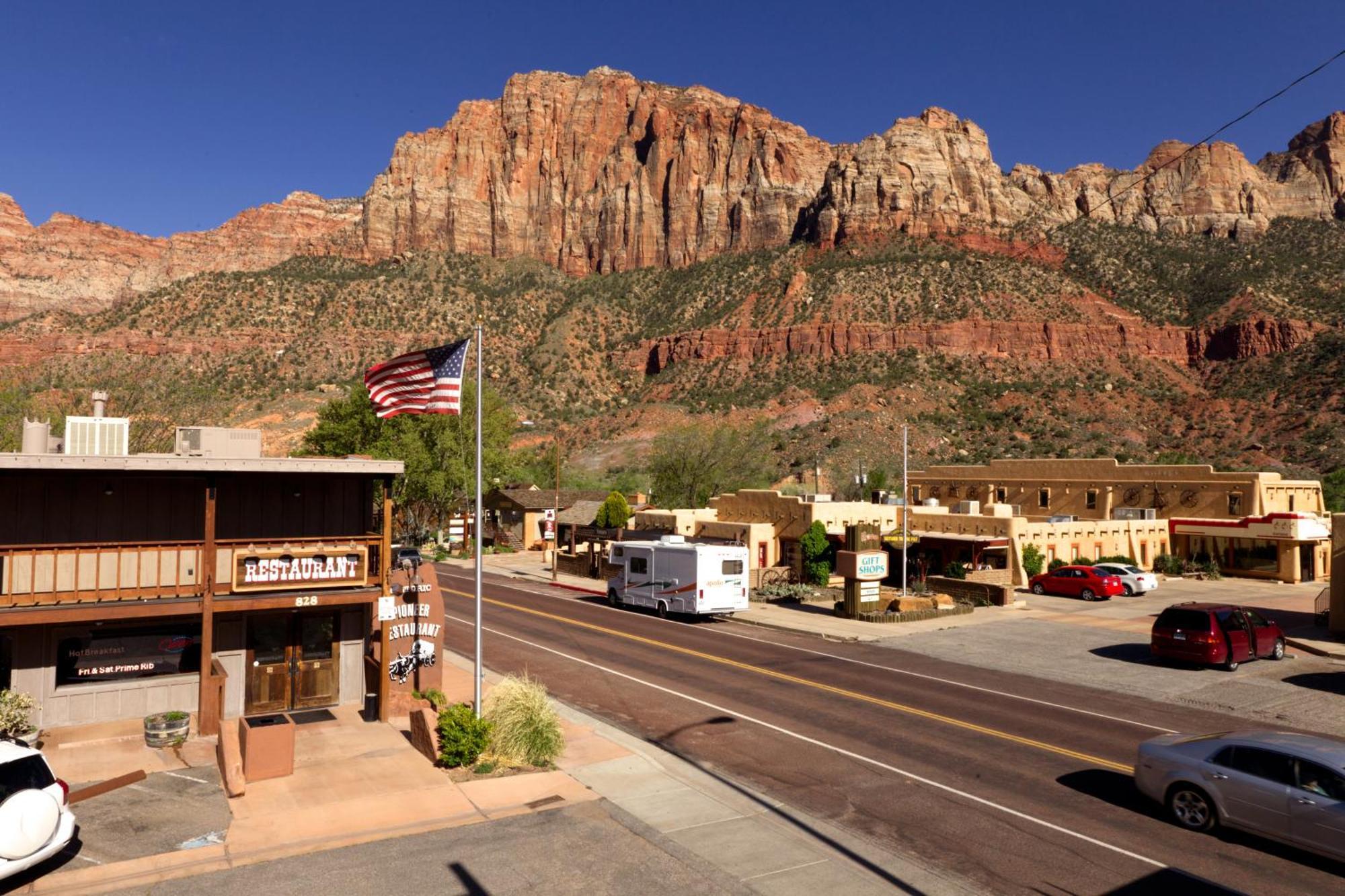 Pioneer Lodge Zion National Park-Springdale Eksteriør billede